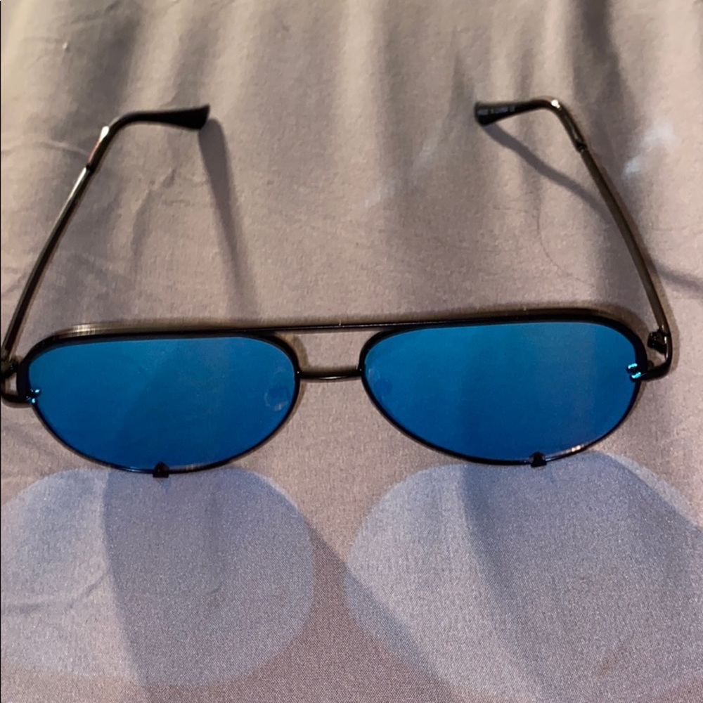 Blue tinted aviators